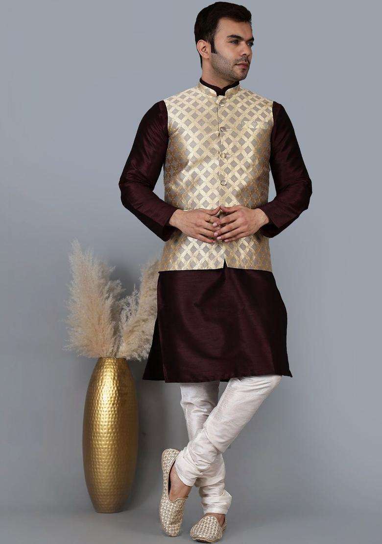Maroon Solid Silk Blend Kurta Set For Men - Indya