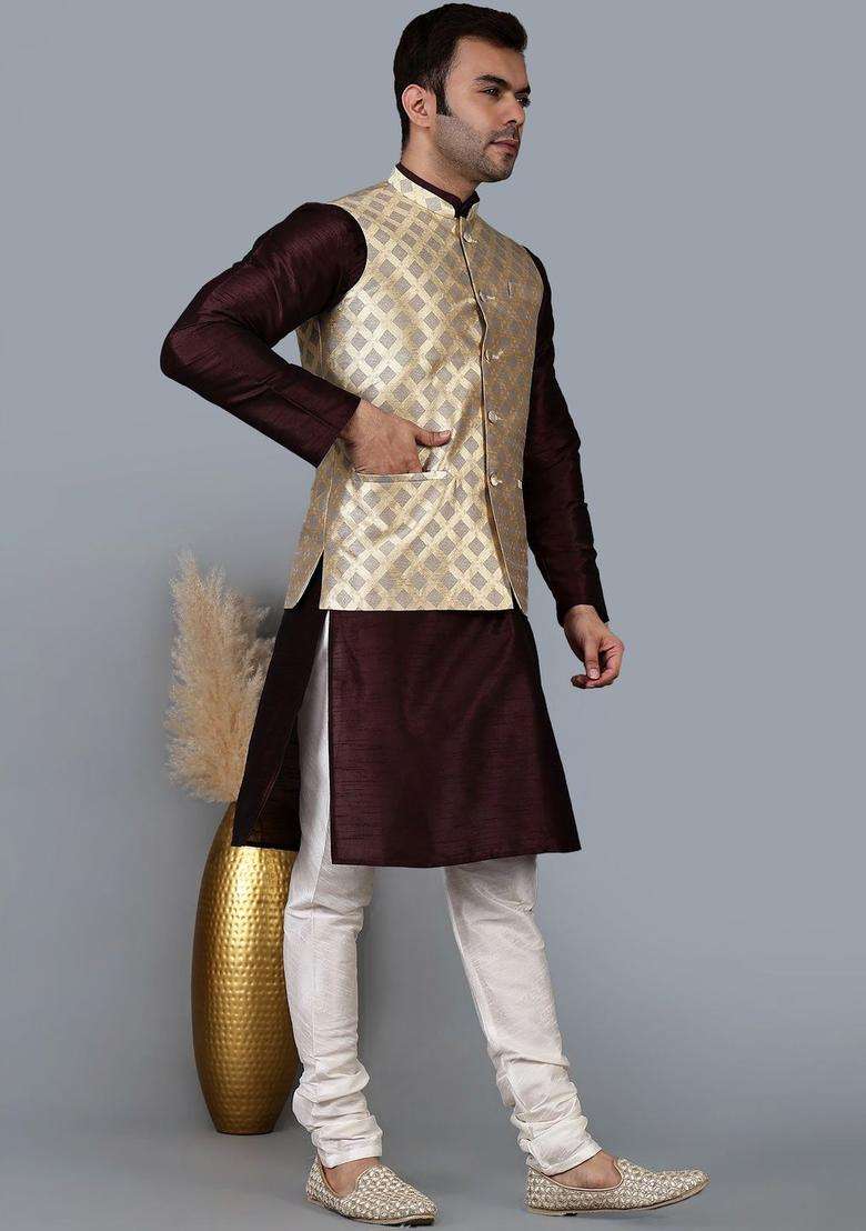 Maroon Solid Silk Blend Kurta Set For Men - Indya