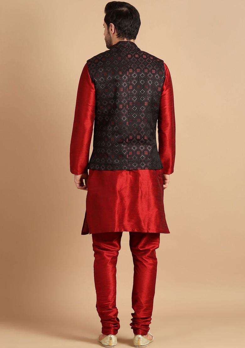 Red Solid Silk Kurta Set For Men - Indya
