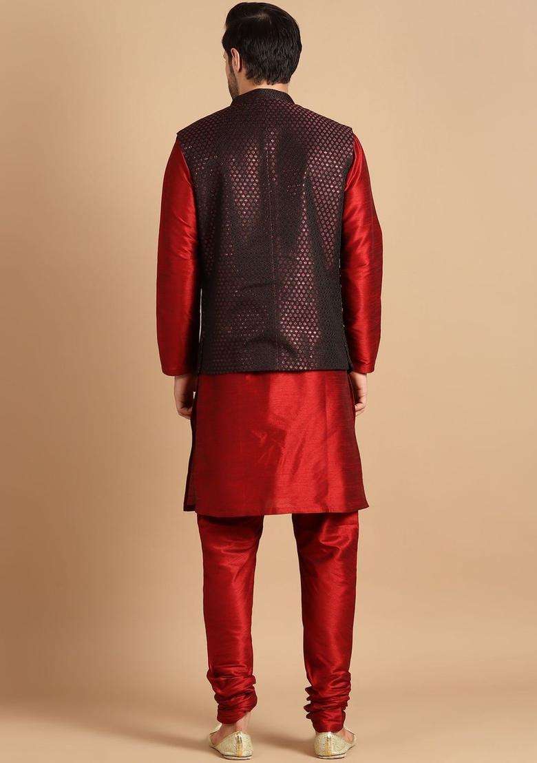 Red Solid Silk Kurta Set For Men - Indya