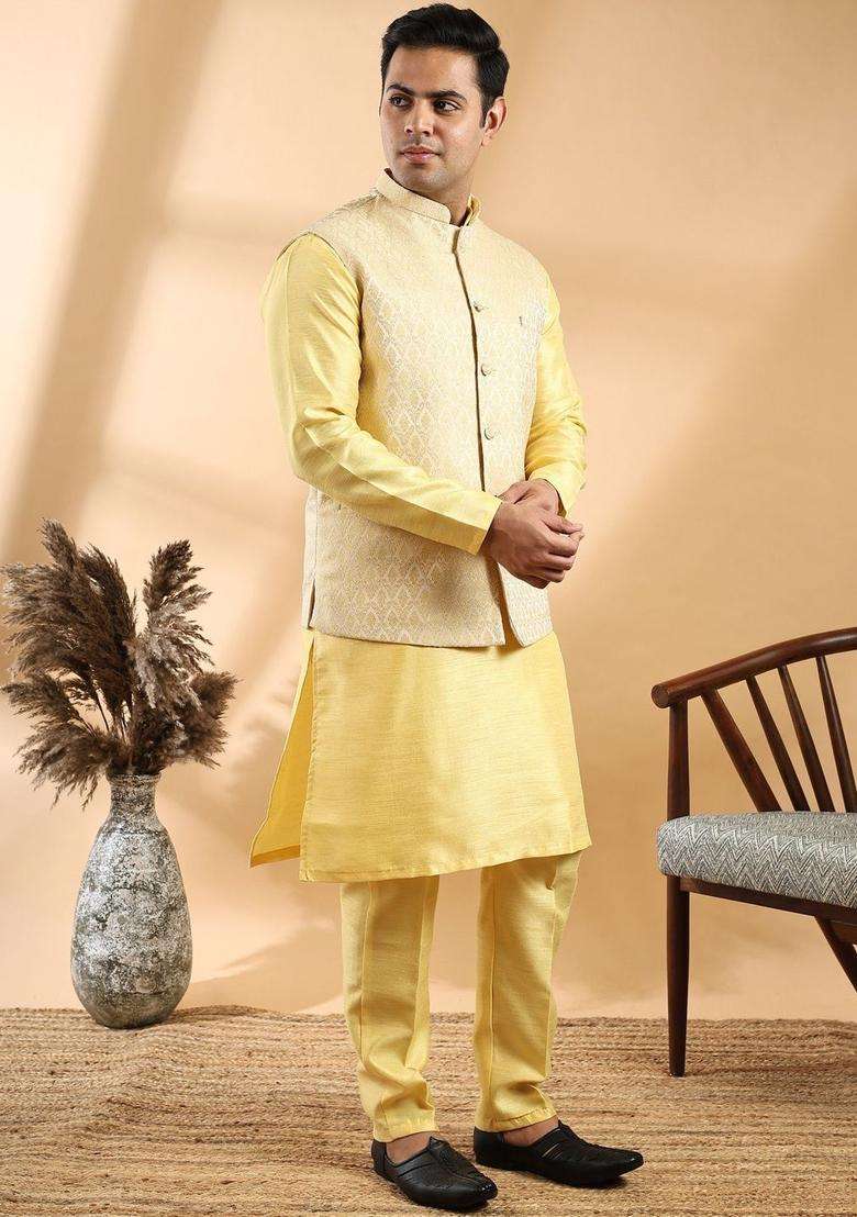 Yellow Solid Silk Blend Kurta Set For Men - Indya