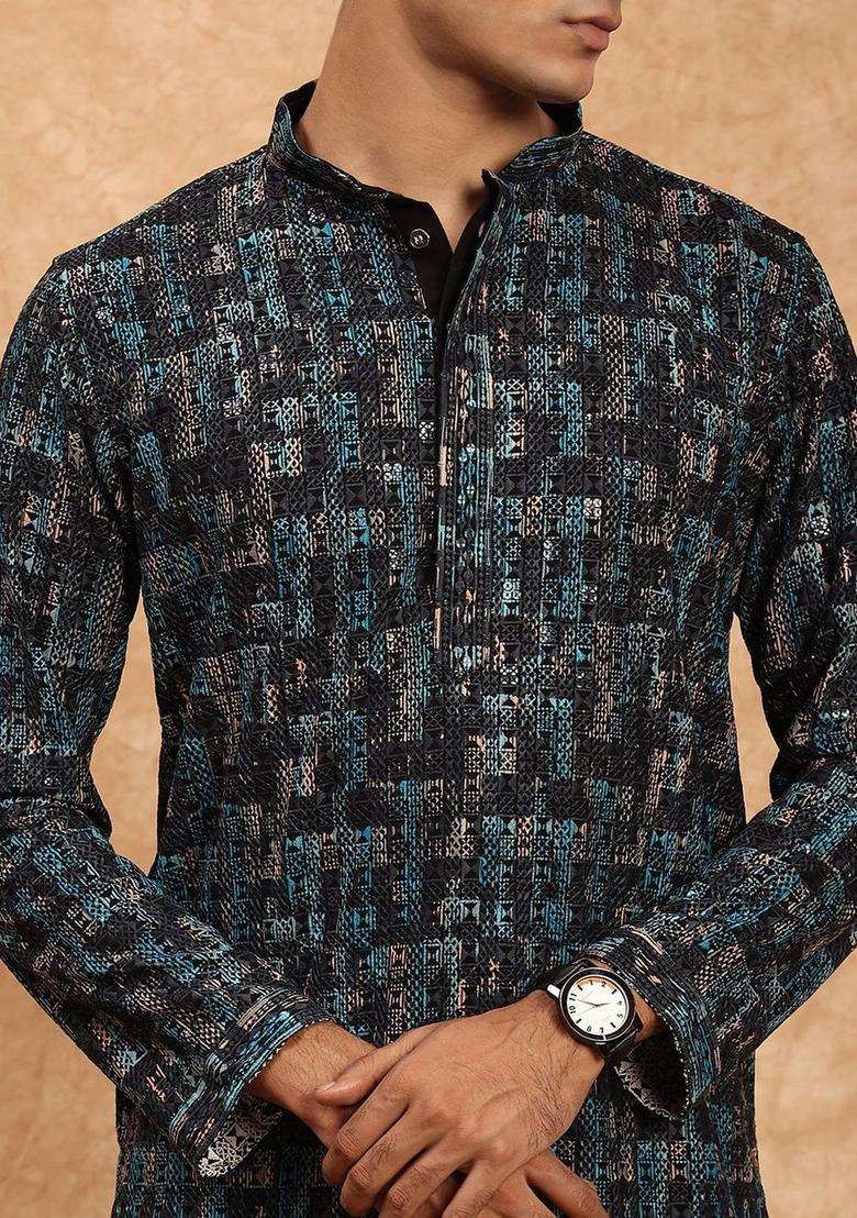 Green Embroidered Viscose Kurta Set For Men - Indya