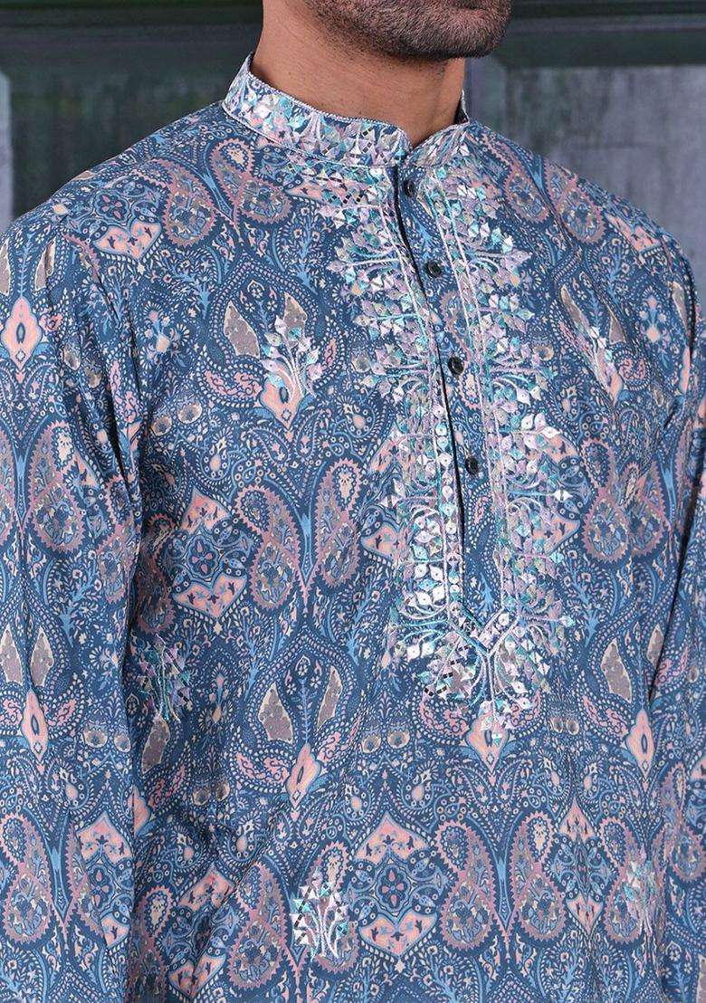 Green Embroidered Viscose Kurta Set For Men - Indya