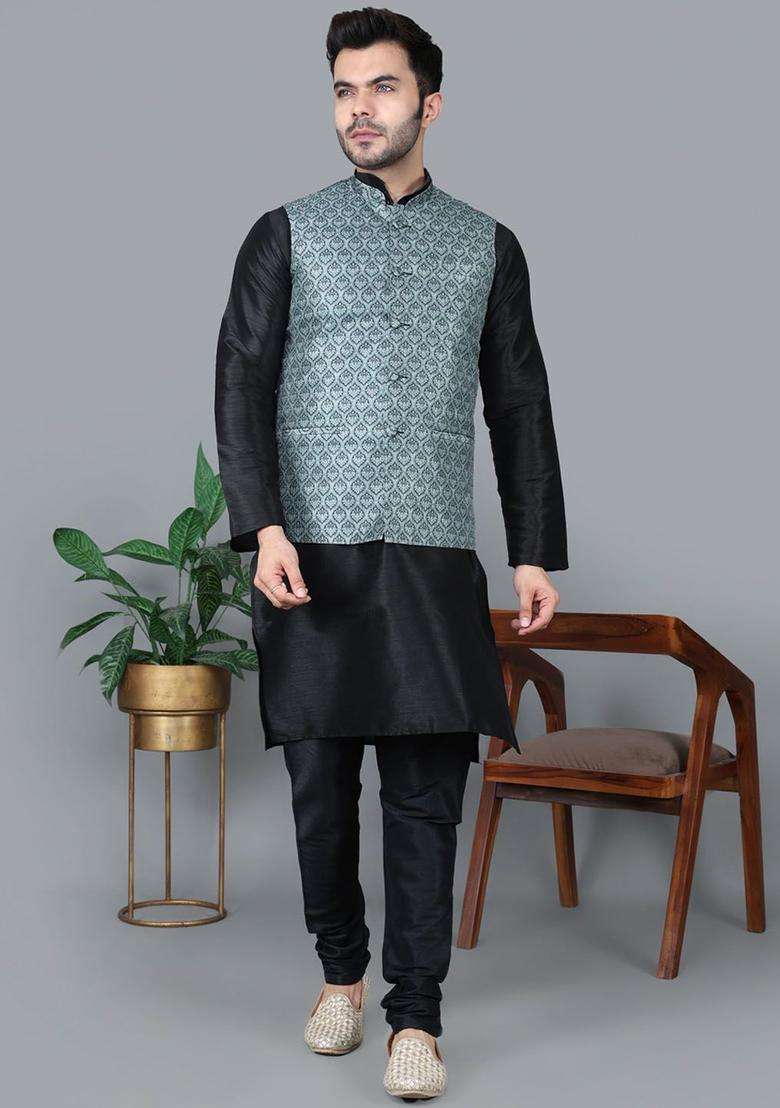 Black Solid Silk Blend Kurta Set For Men - Indya