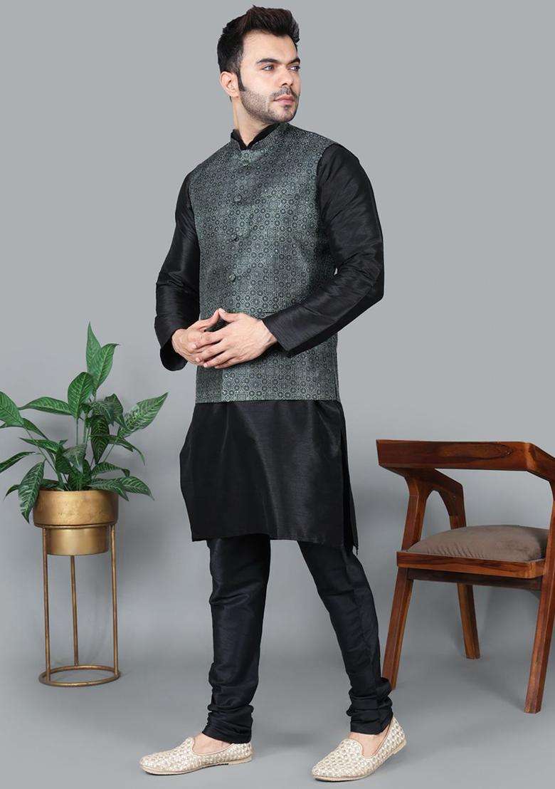 Black Solid Silk Blend Kurta Set For Men - Indya