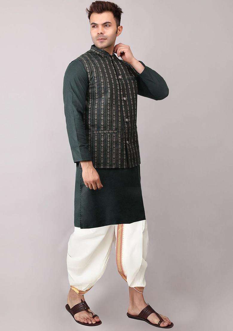 Green Solid Cotton Kurta Set For Men - Indya