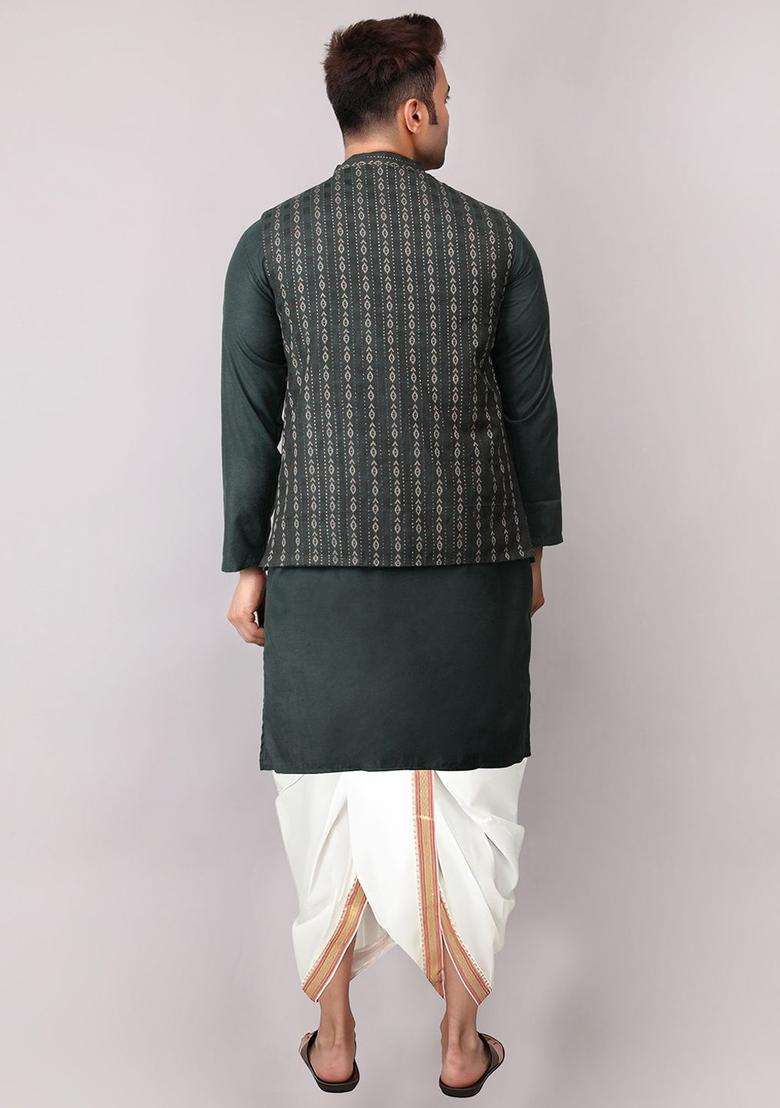 Green Solid Cotton Kurta Set For Men - Indya