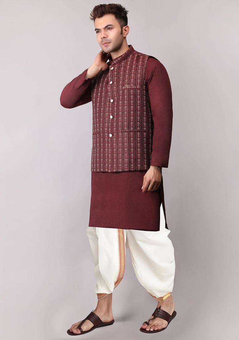 Maroon Solid Cotton Kurta Set For Men - Indya