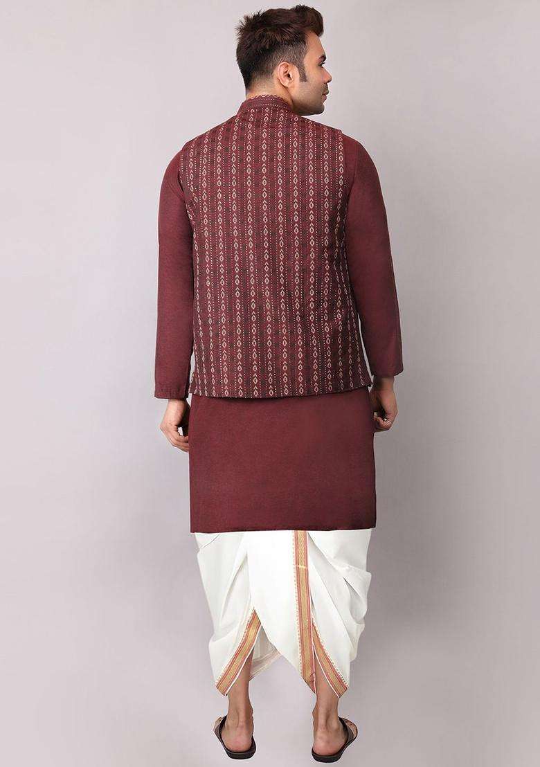 Maroon Solid Cotton Kurta Set For Men - Indya
