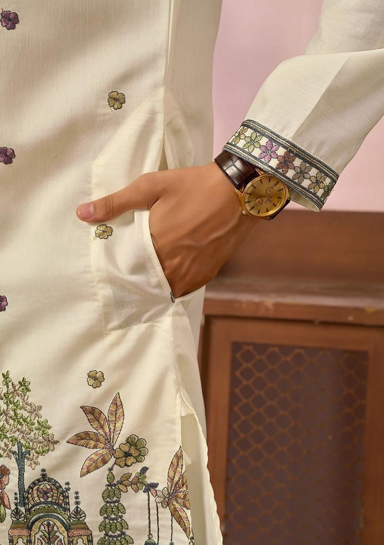 Off White Embroidered Cotton Kurta Set For Men - Indya