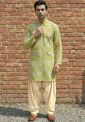 Lime Green Printed Cotton Kurta Set For Men