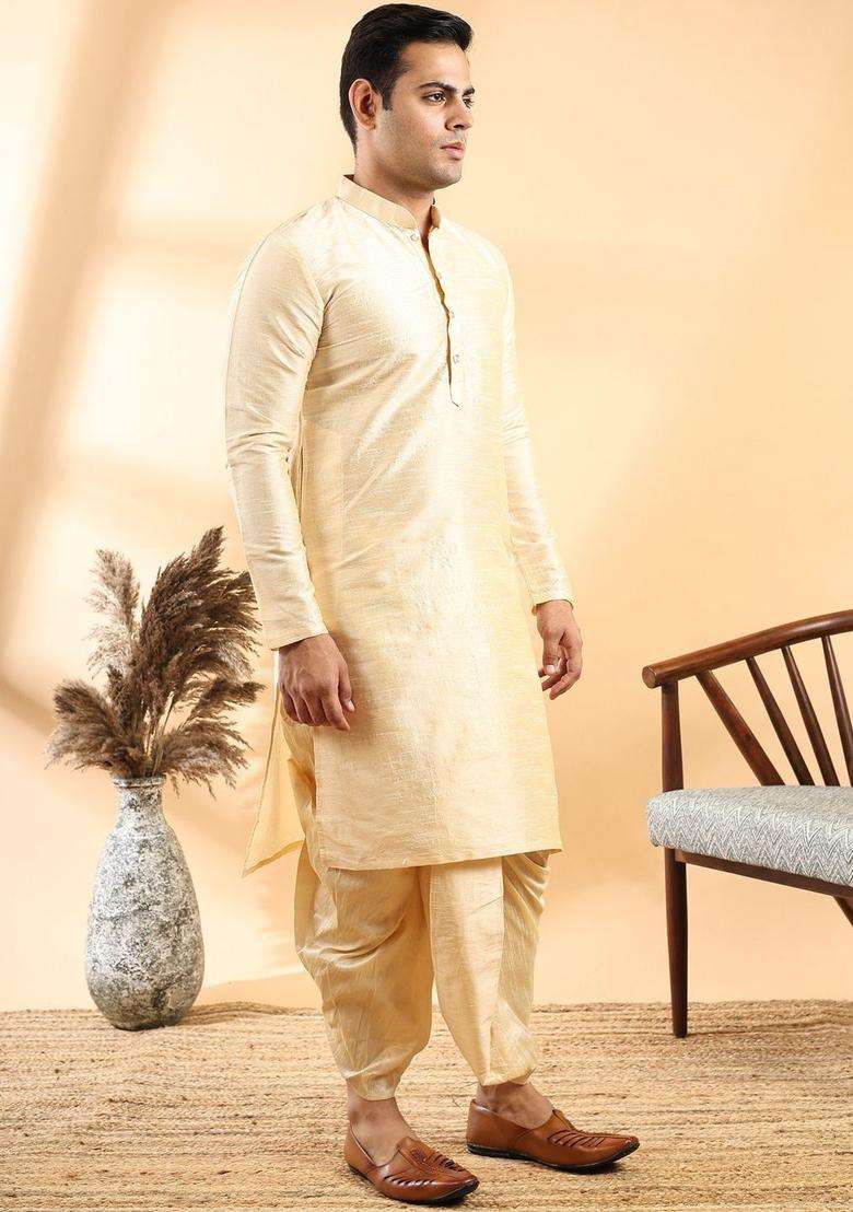 Cream Self Design Silk Blend Kurta Set For Men - Indya