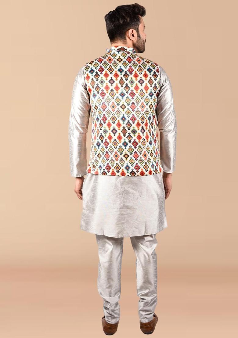 Silver Solid Silk Kurta Set For Men - Indya