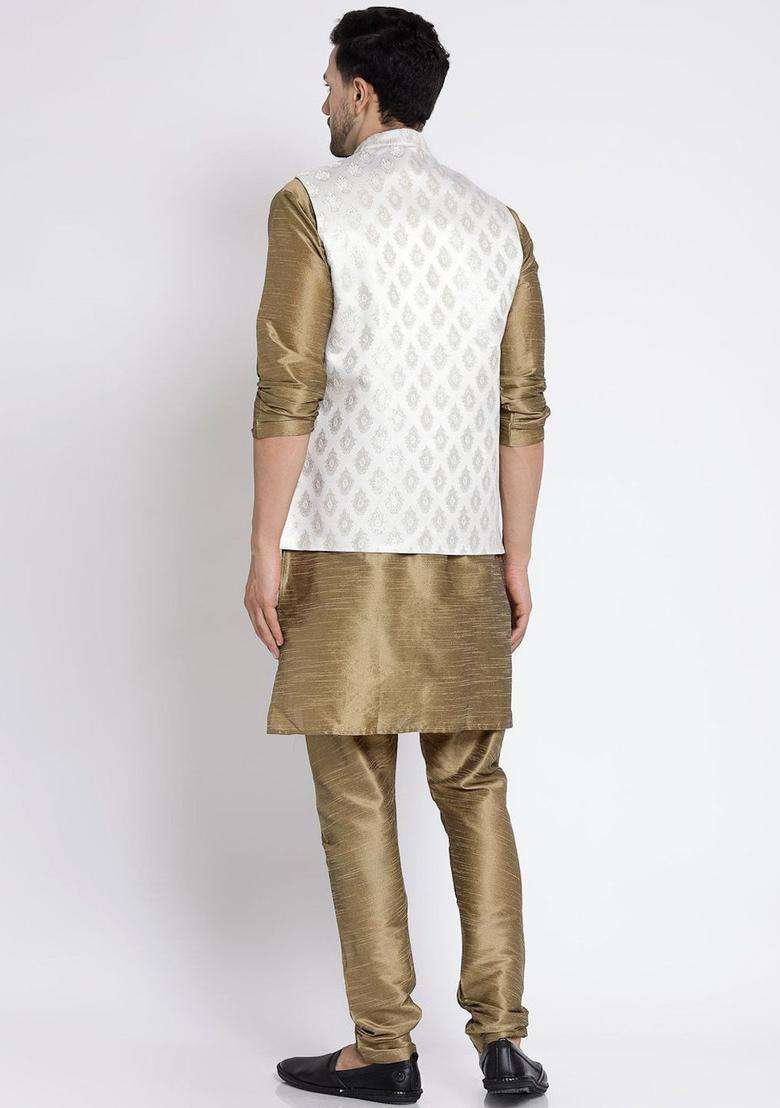 Gold Solid Silk Blend Kurta Set For Men - Indya