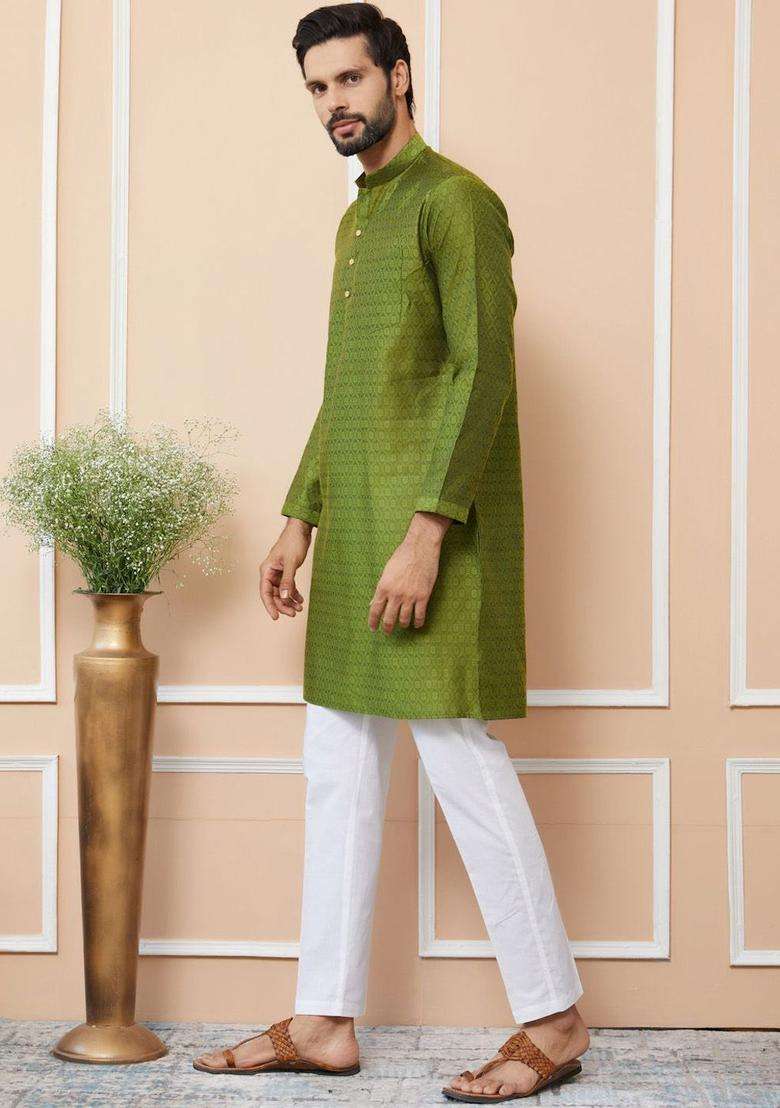 Green Woven Design Silk Blend Kurta Set For Men - Indya