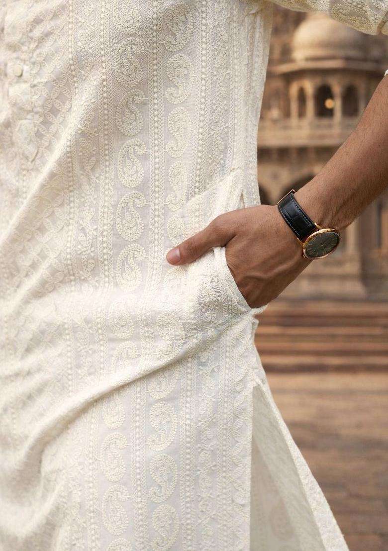 Off White Embroidered Cotton Kurta Set For Men - Indya