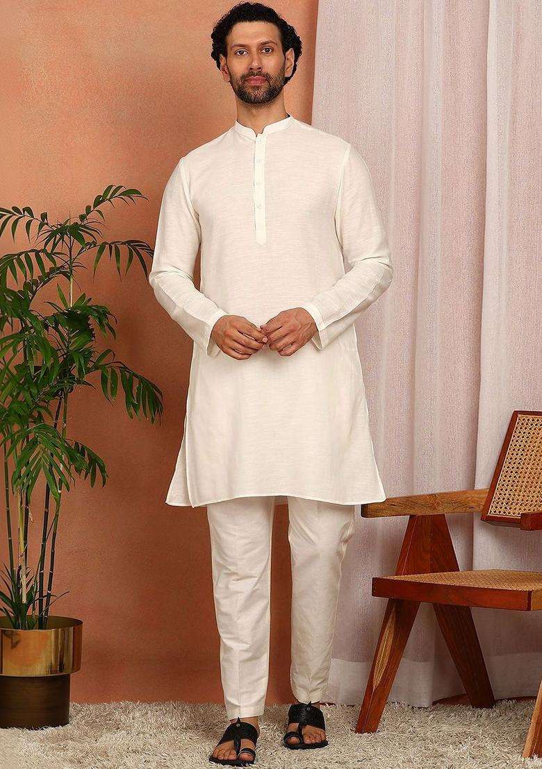 Off White Solid Cotton Kurta Set For Men - Indya