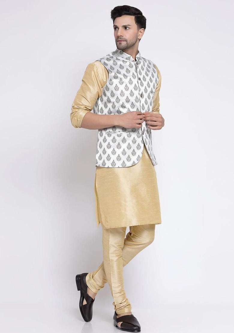 Gold Solid Silk Blend Kurta Set For Men - Indya