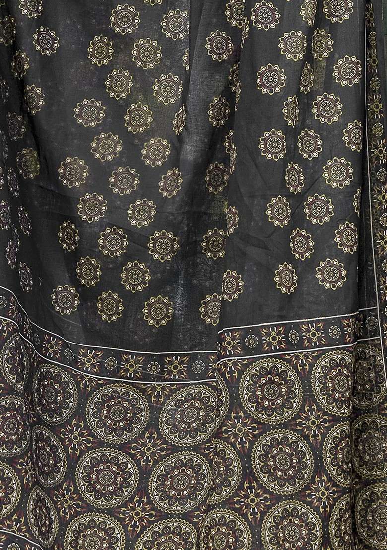 Black Embroidered Poly Blended Kurta Sets - Indya