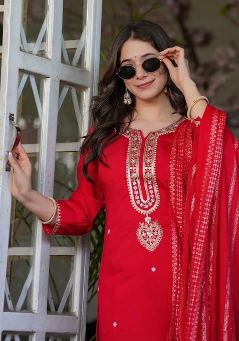 Red Embroidered Poly Blended Kurta Sets