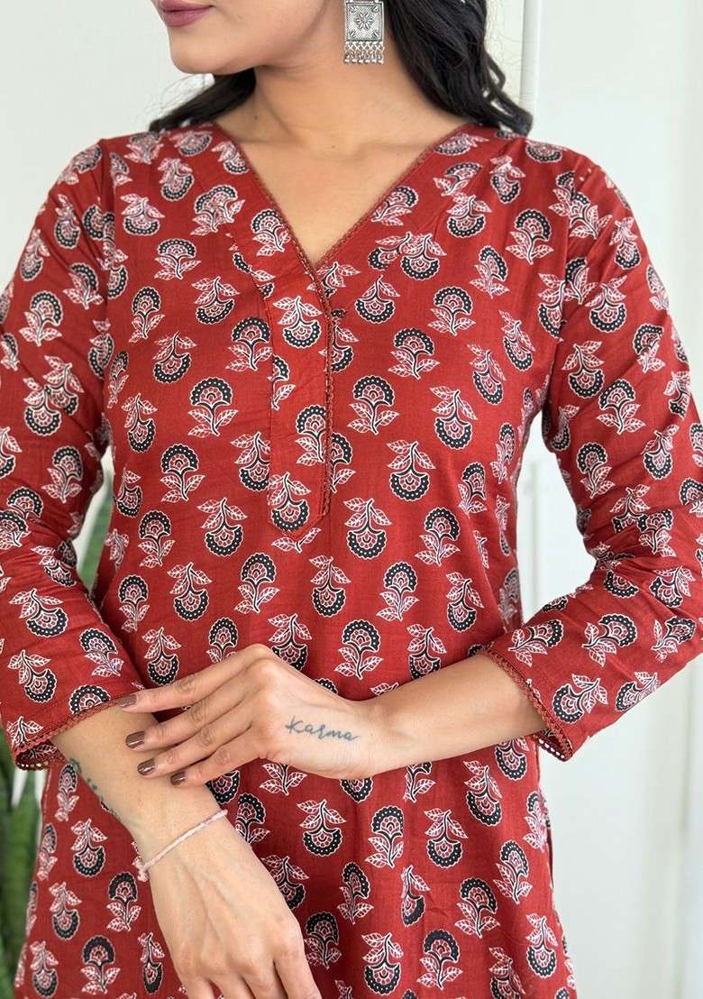 Rust Embroidered Poly Blended Kurta Sets - Indya