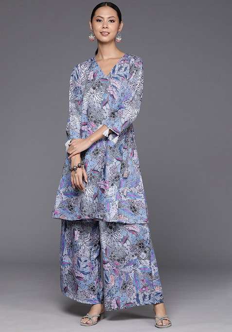 Grey Embroidered Poly Blended Kurta Sets
