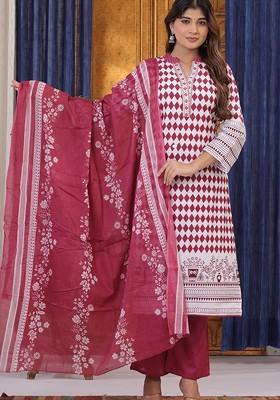 Mauve Embroidered Poly Blended Kurta Sets