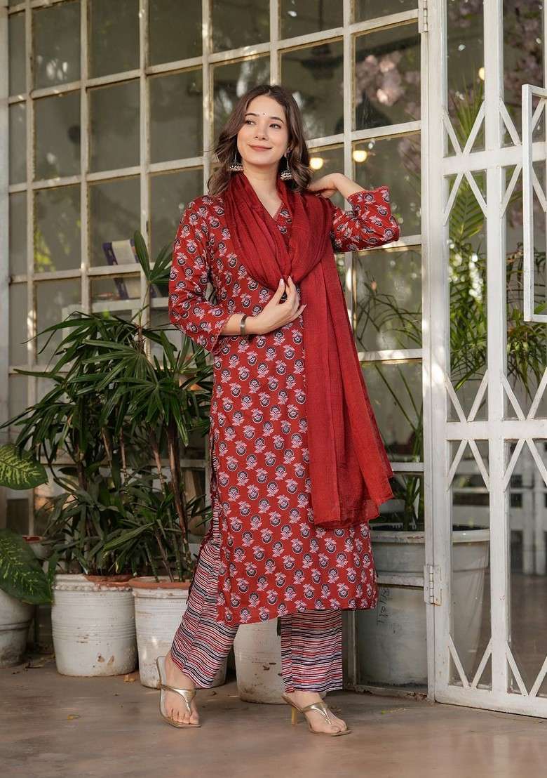 Rust Embroidered Poly Blended Kurta Sets - Indya