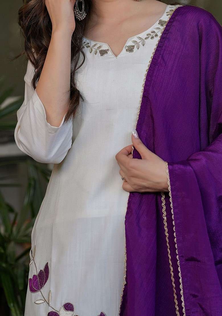 White Embroidered Poly Blended Kurta Sets - Indya