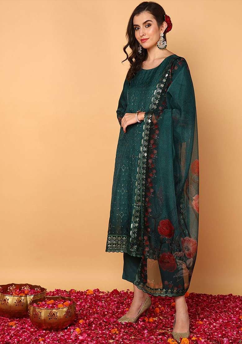 Green Embroidered Poly Blended Kurta Sets - Indya