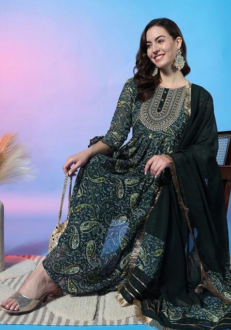 Green Embroidered Poly Blended Kurta Sets