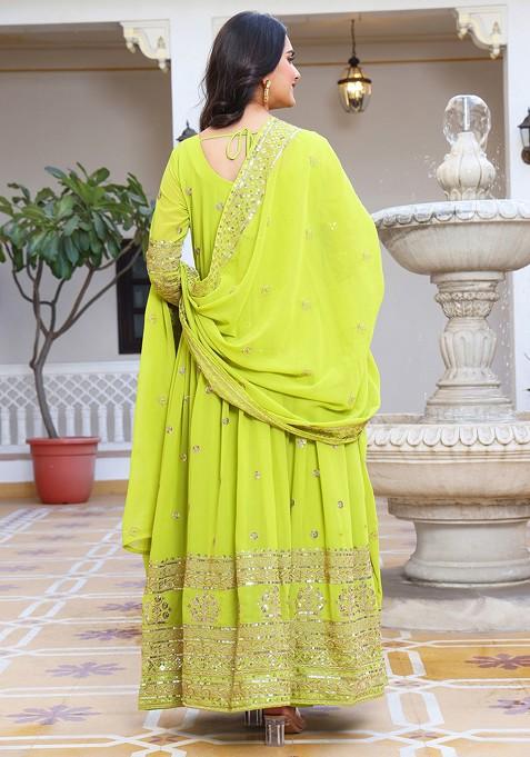 Green Embroidered Poly Blended Kurta Sets