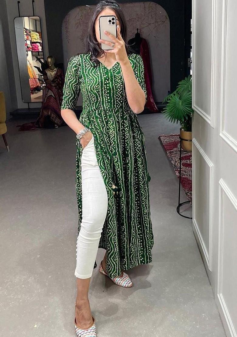 Green Embroidered Poly Blended Kurtas - Indya