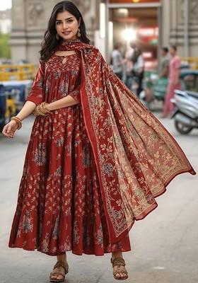 Red Embroidered Poly Blended Kurta Sets
