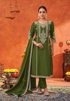 Green Embroidered Poly Blended Kurta Sets