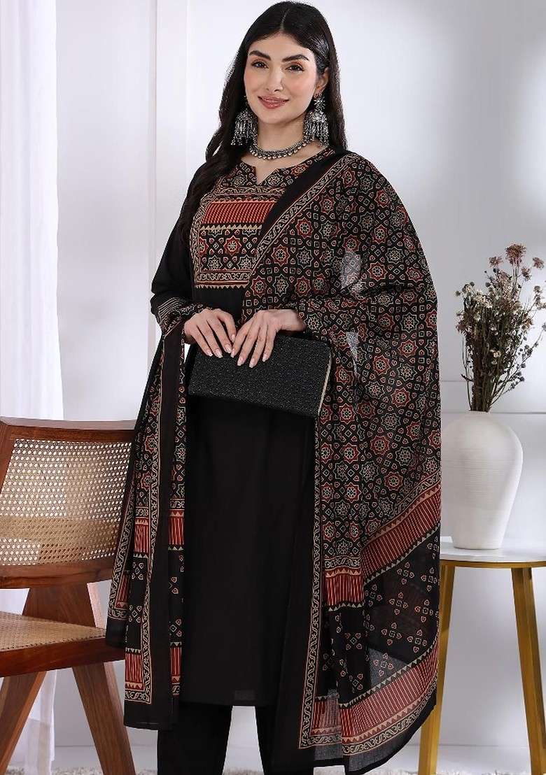Black Embroidered Poly Blended Kurta Sets - Indya