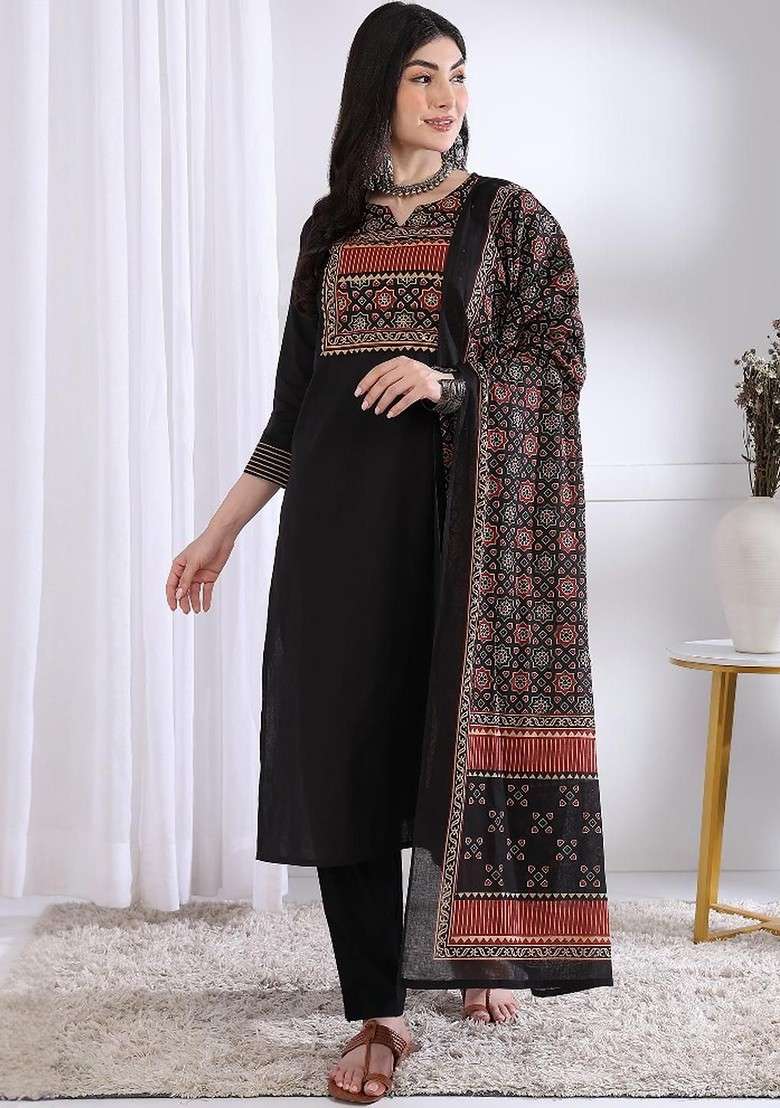 Black Embroidered Poly Blended Kurta Sets - Indya