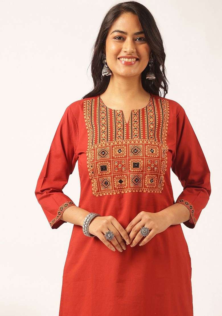 Maroon Embroidered Poly Blended Kurta Sets - Indya