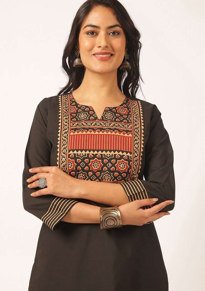 Black Embroidered Poly Blended Kurta Sets - Indya