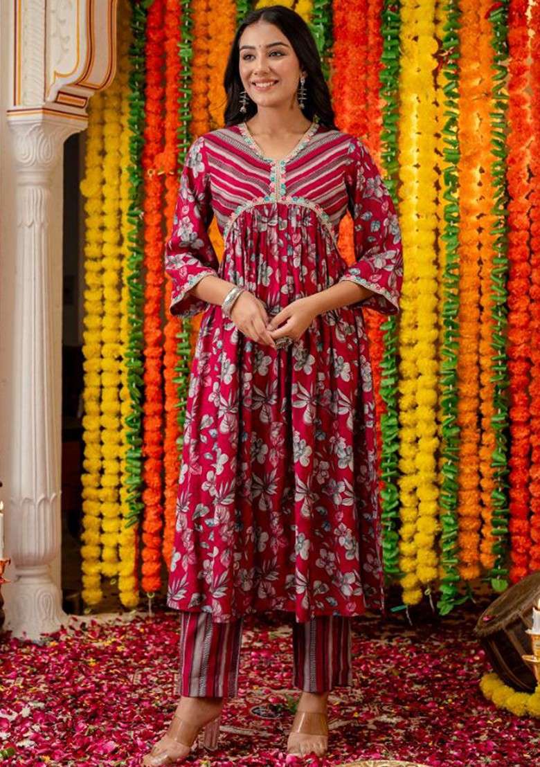 Maroon Embroidered Poly Blended Kurta Sets - Indya