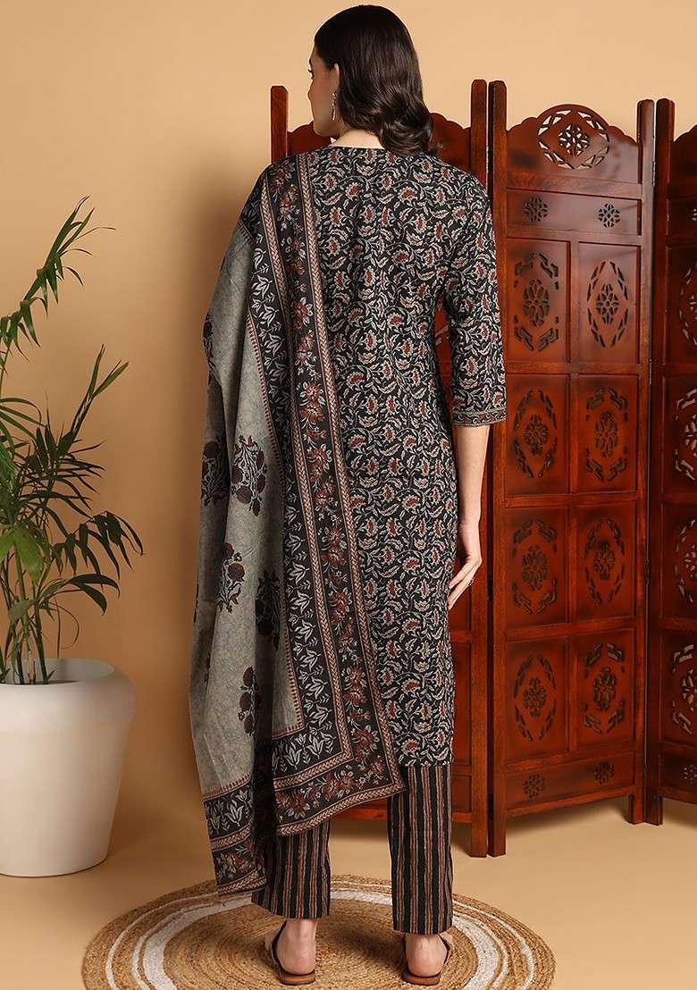Black Embroidered Poly Blended Kurta Sets - Indya