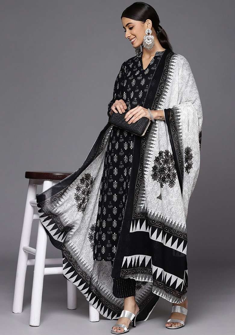Black Embroidered Poly Blended Kurta Sets - Indya