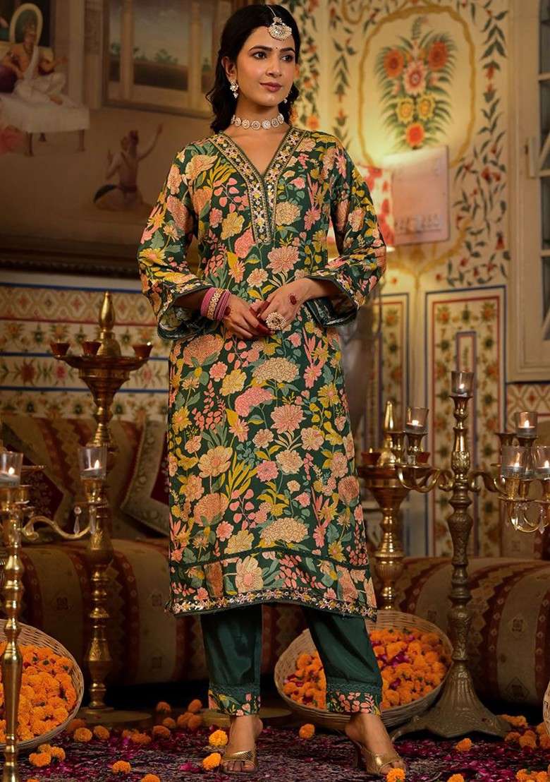 Green Embroidered Poly Blended Kurta Sets - Indya