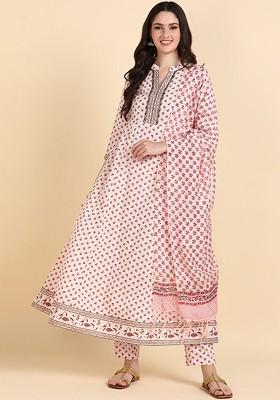 Peach Embroidered Poly Blended Kurta Sets
