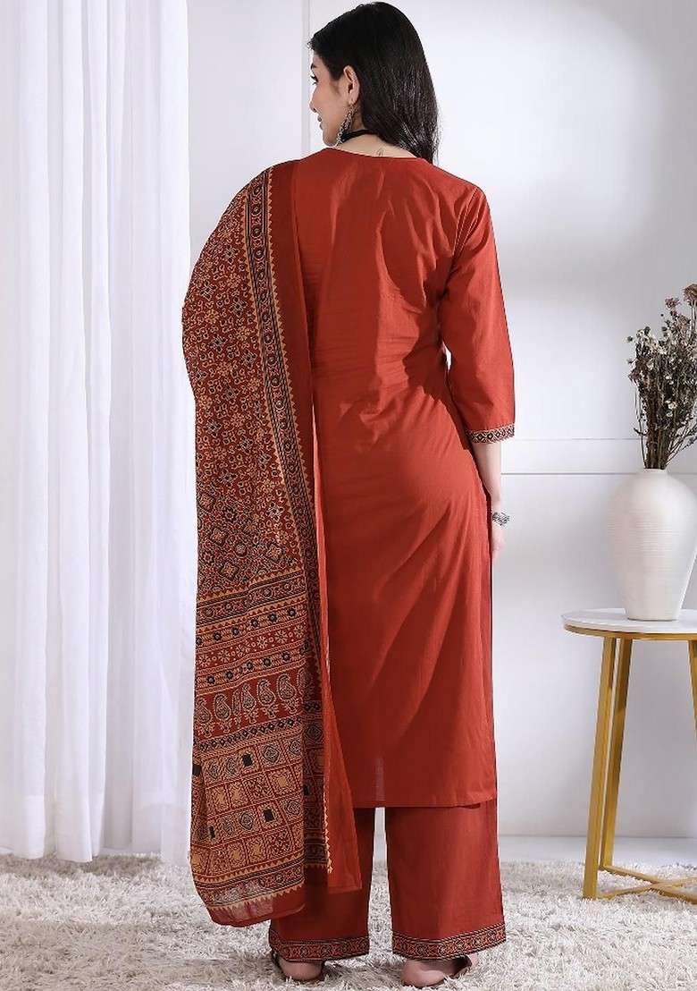 Maroon Embroidered Poly Blended Kurta Sets - Indya