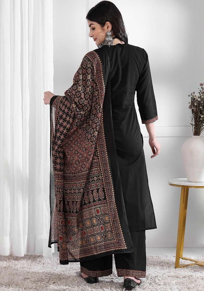 Black Embroidered Poly Blended Kurta Sets - Indya
