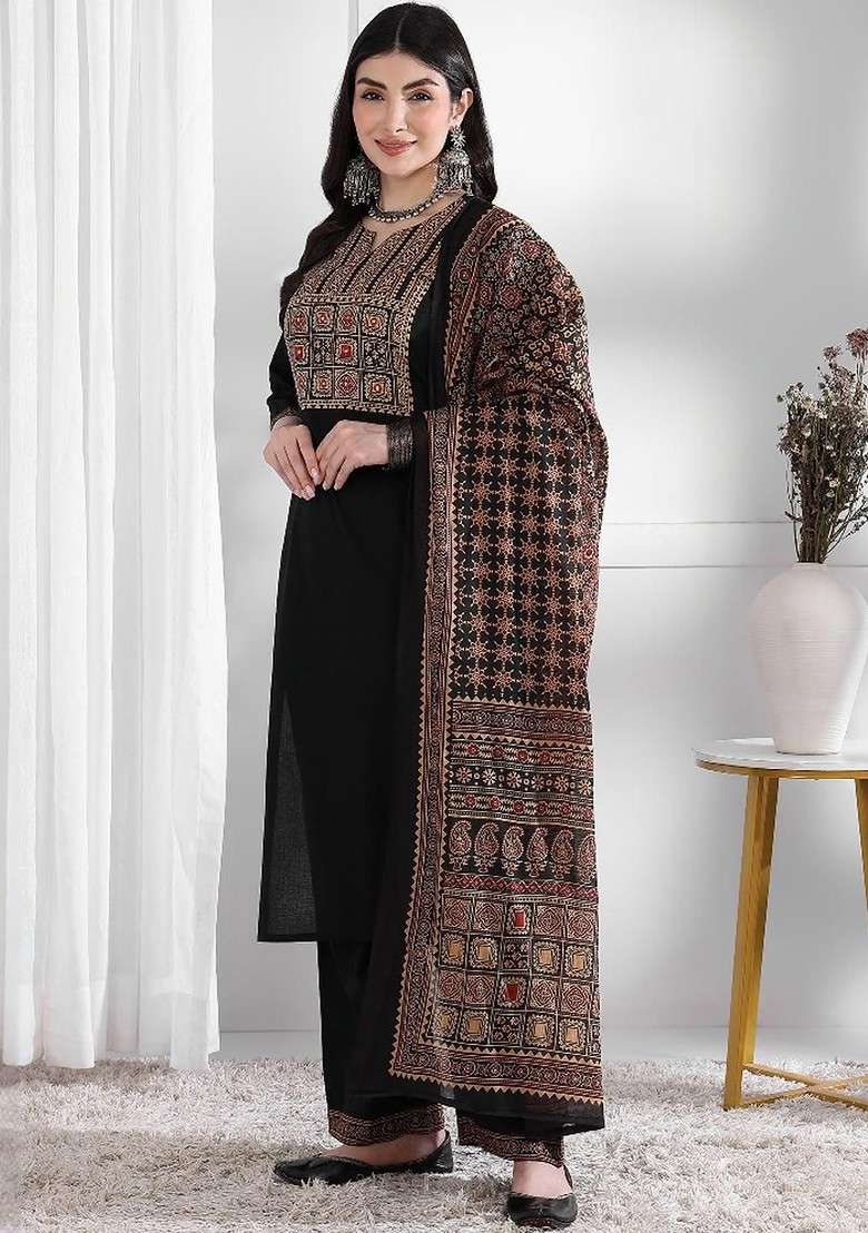 Black Embroidered Poly Blended Kurta Sets - Indya