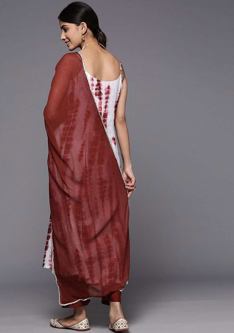 Off White Embroidered Poly Blended Kurta Sets - Indya