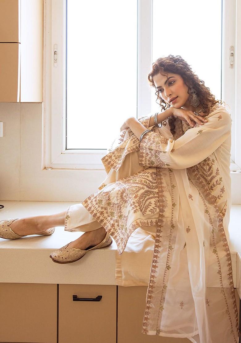 Cream Embroidered Poly Blended Kurta Sets - Indya