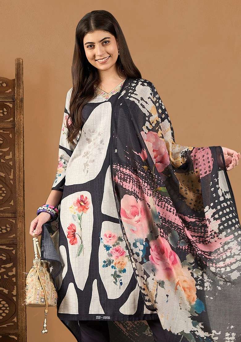 Black Embroidered Poly Blended Kurta Sets - Indya